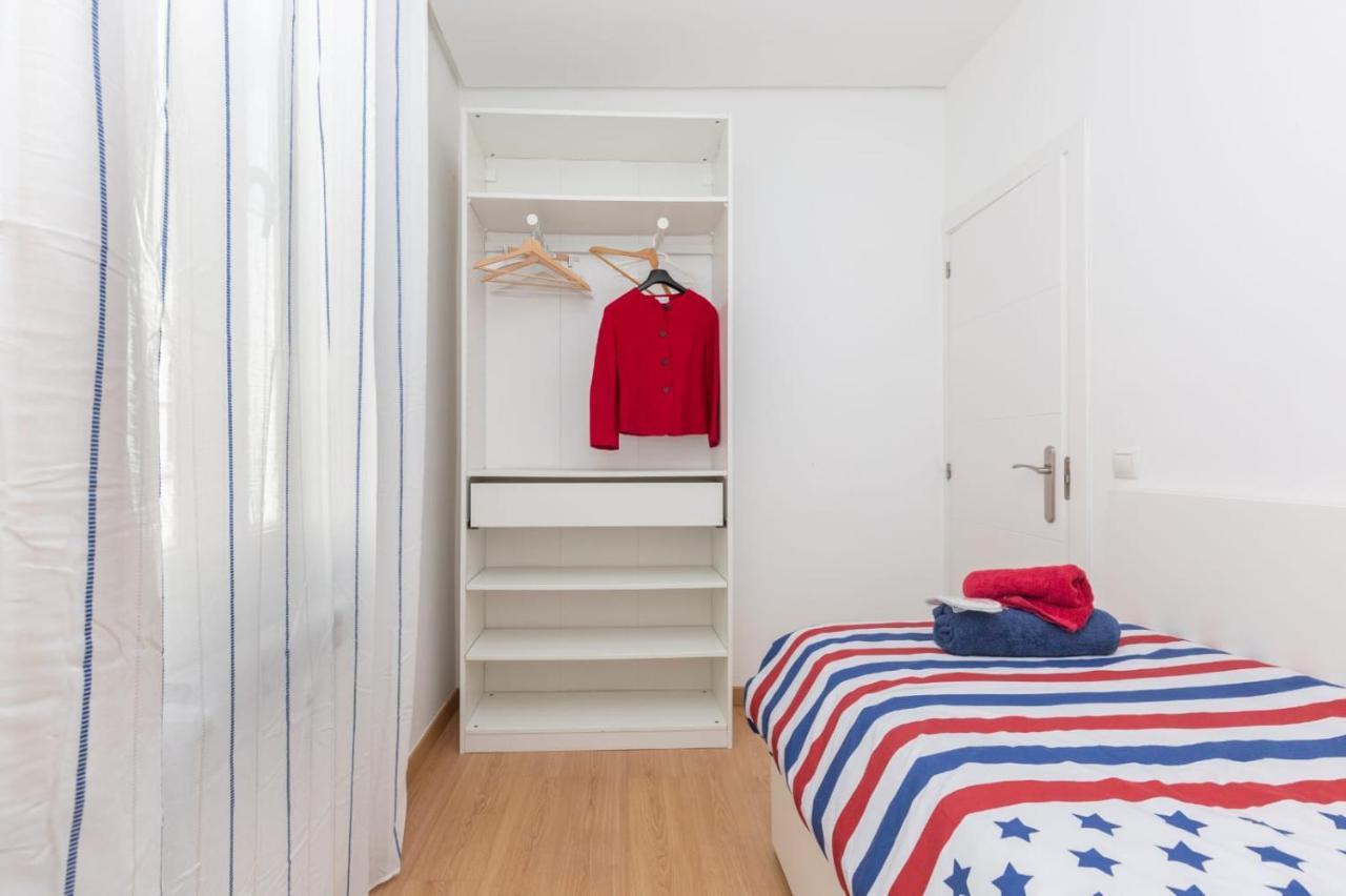 Apartamento Atico Las Letras - Alojamiento De Temporada Madrid Kültér fotó